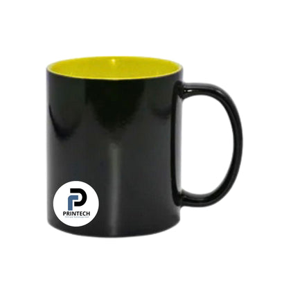 Taza con capacidad de 11 oz, color negro, tipo mágica y inner amarillo