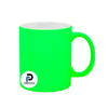 Taza con capacidad de 11 oz, color verde, tipo neón y material cerámica